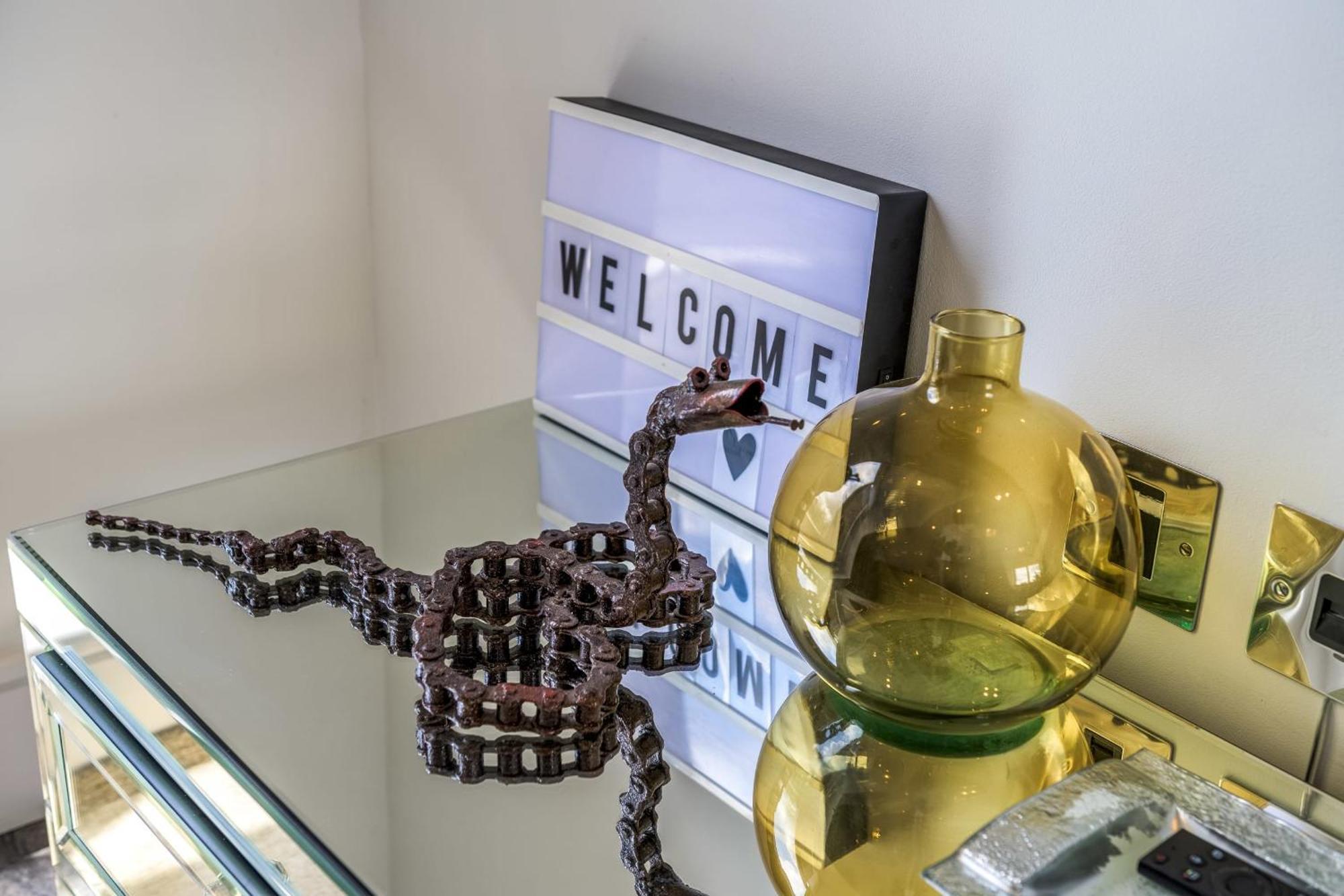 Gorgeous Hampstead Flat Apartment ลอนดอน ภายนอก รูปภาพ