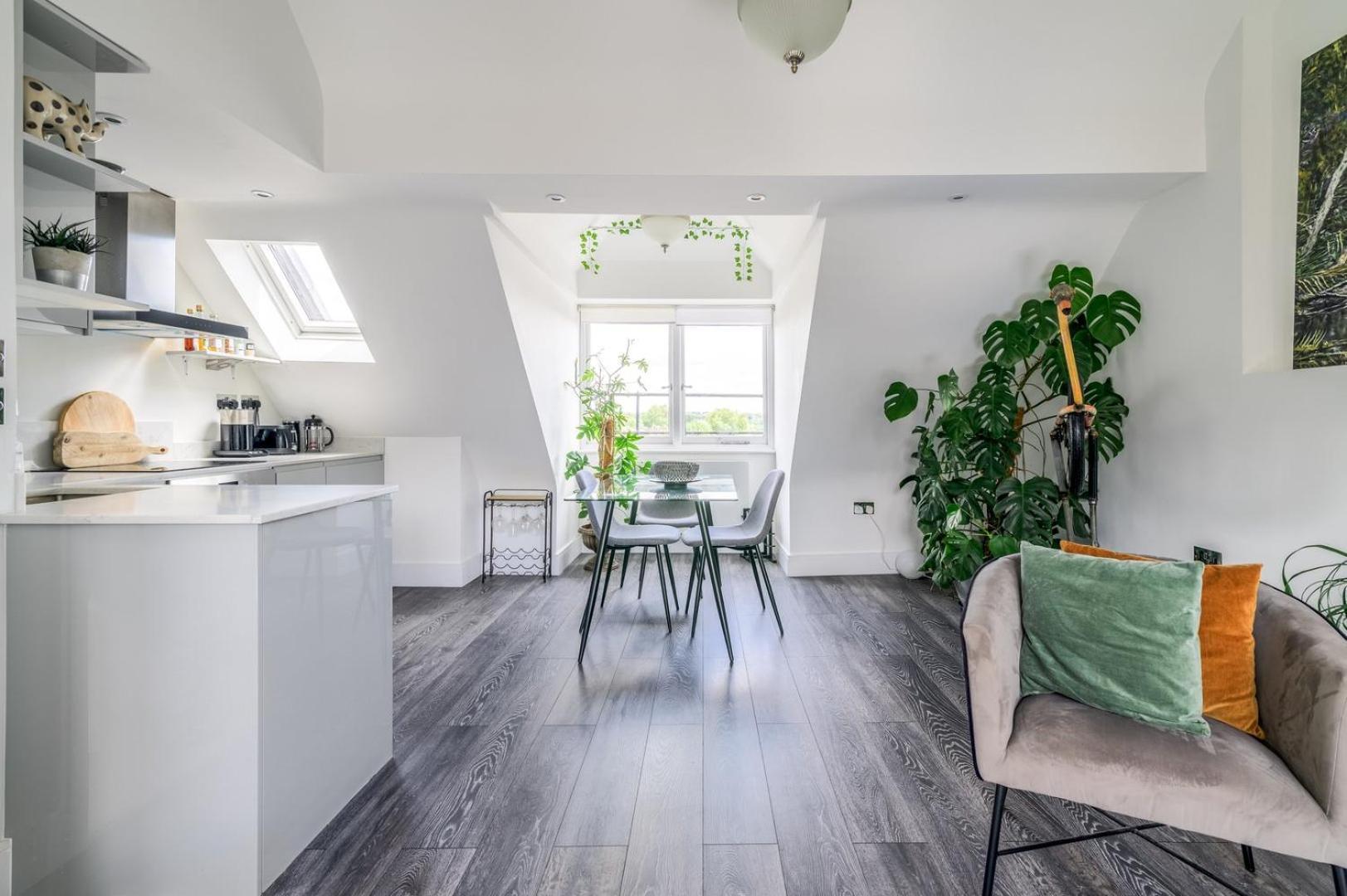 Gorgeous Hampstead Flat Apartment ลอนดอน ภายนอก รูปภาพ